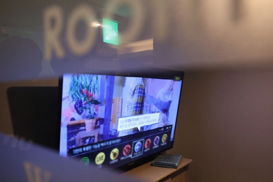 노래방 *사진은 해당 기사와 직접적인 관련이 없습니다. [연합뉴스 자료사진]